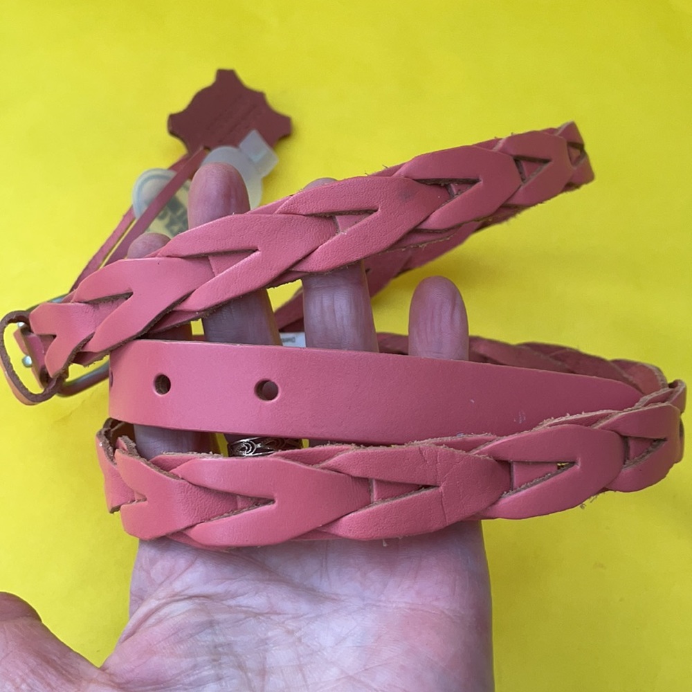 New vintage dusty peach leather belt